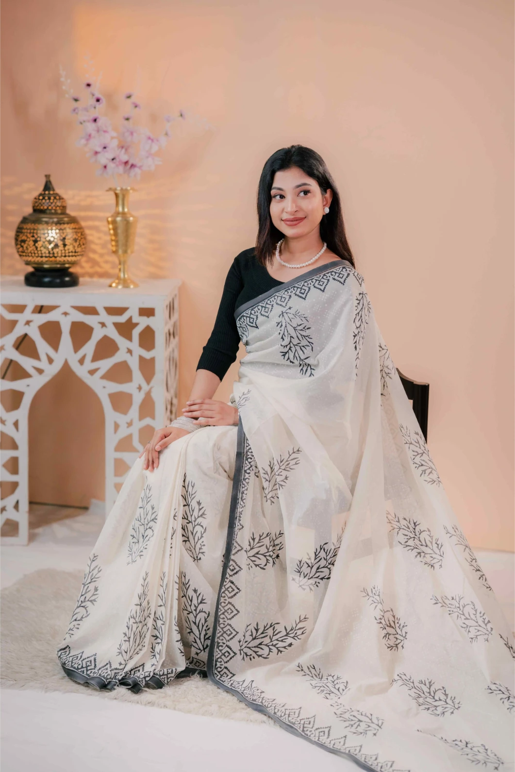 Premium 74/74 count cotton saree, Aarong-inspired traditional design, authentic hand-block and premium fabric, perfect for any occasion