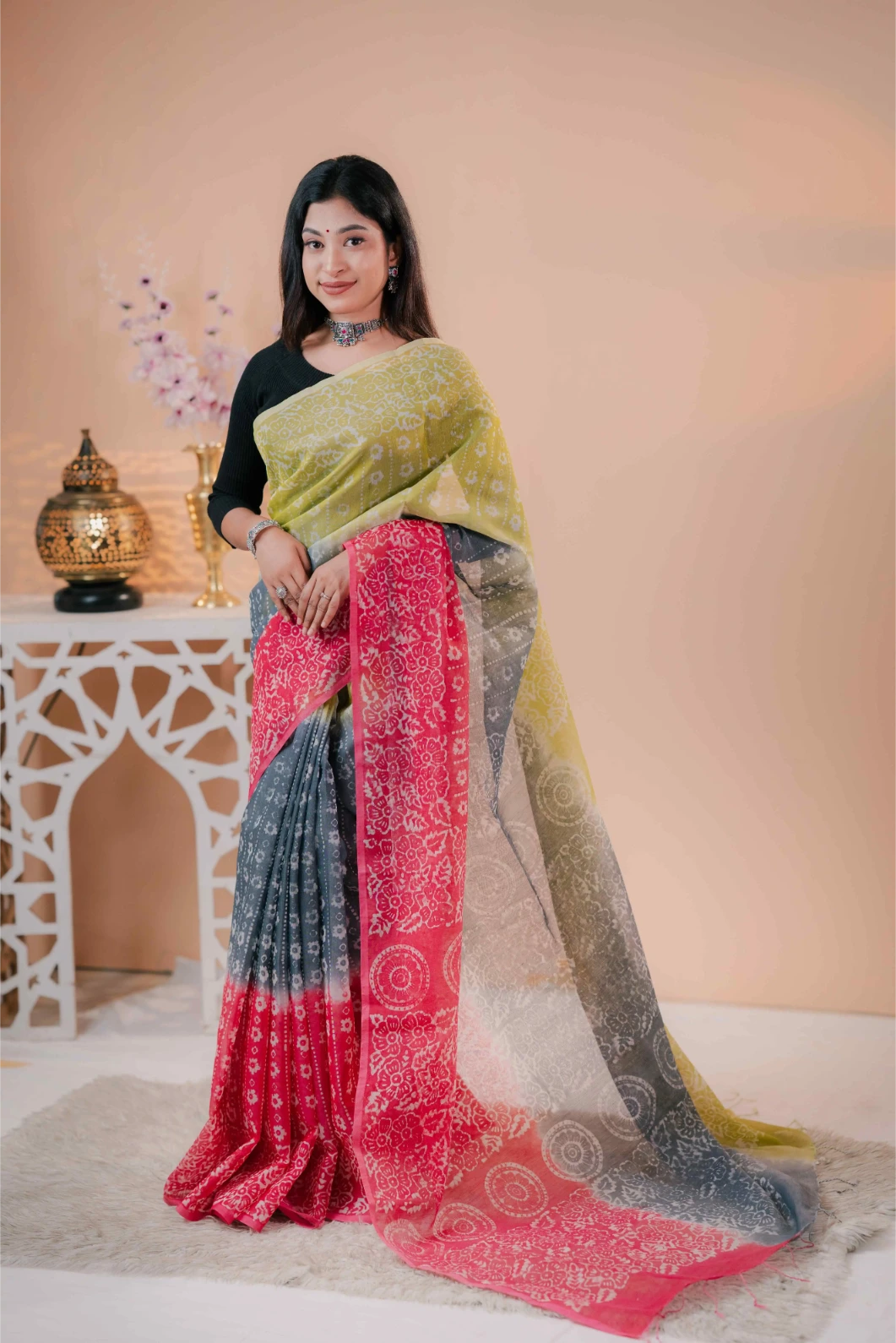 Oitijhyo Semi Muslin Batik Saree, product code A-05, 14.5 hat traditional batik saree with attached blouse piece